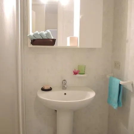 Colourful Flat Next To The Beach-beahost Appartamento Bibione