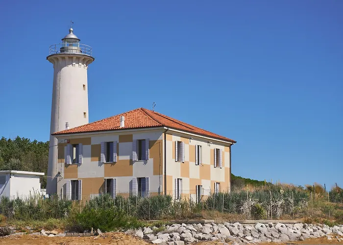 Apartman Colourful Flat Next To The Beach-beahost *