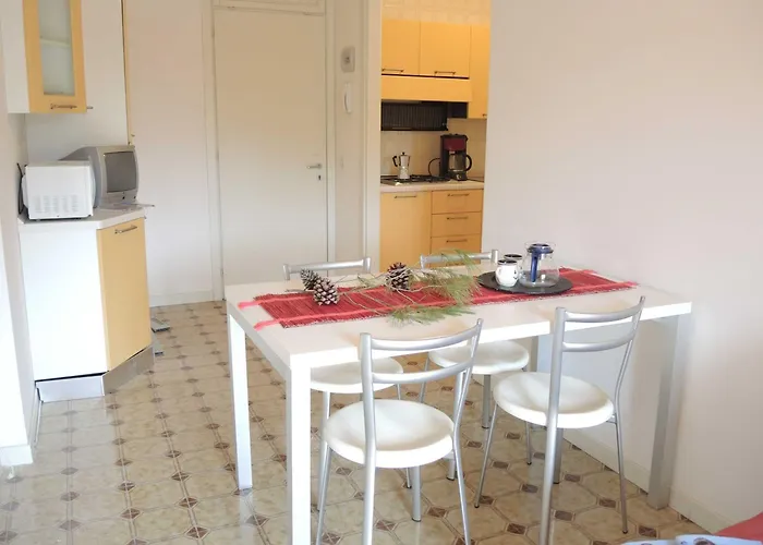 Colourful Flat Next To The Beach-beahost Bibione